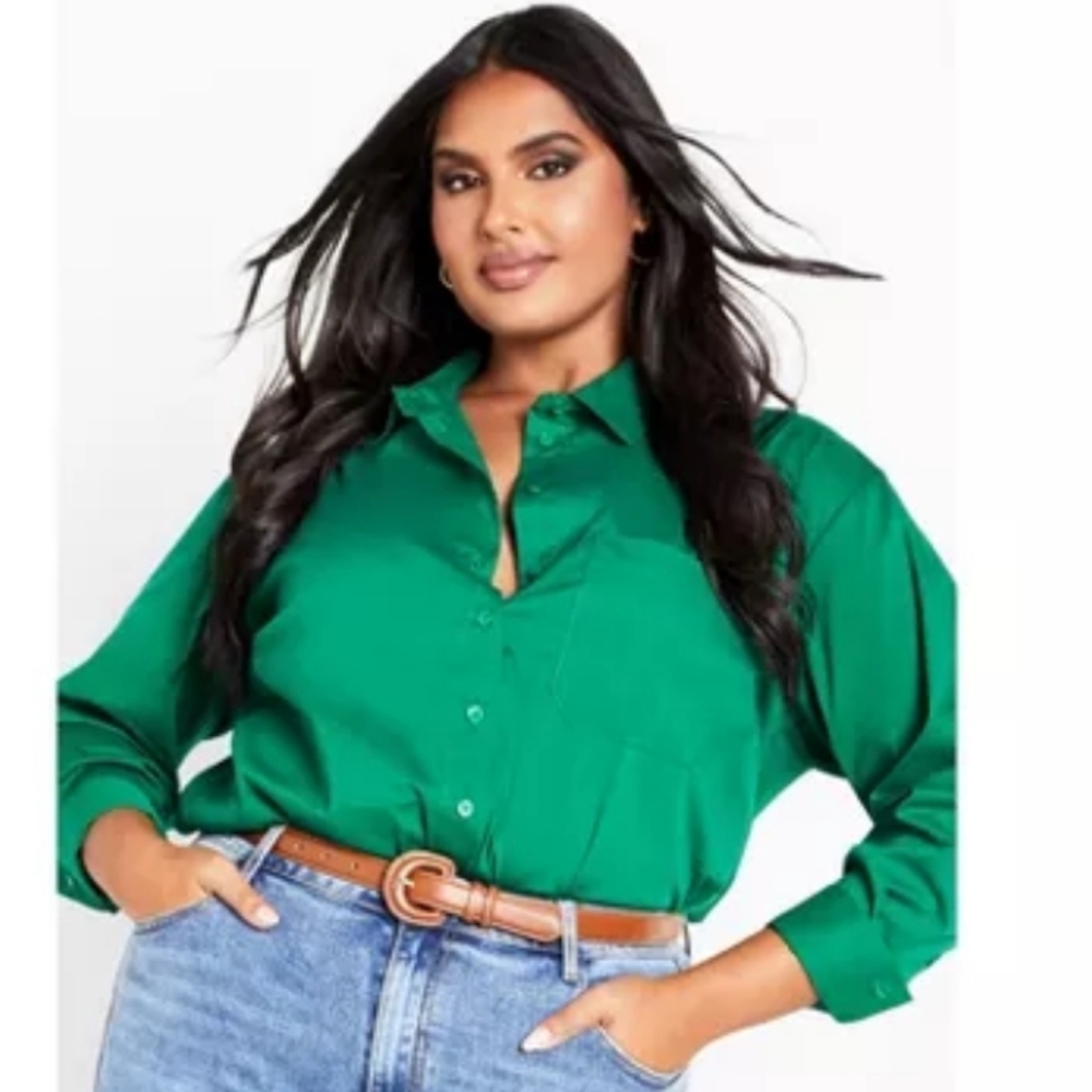 Karolina Button Up